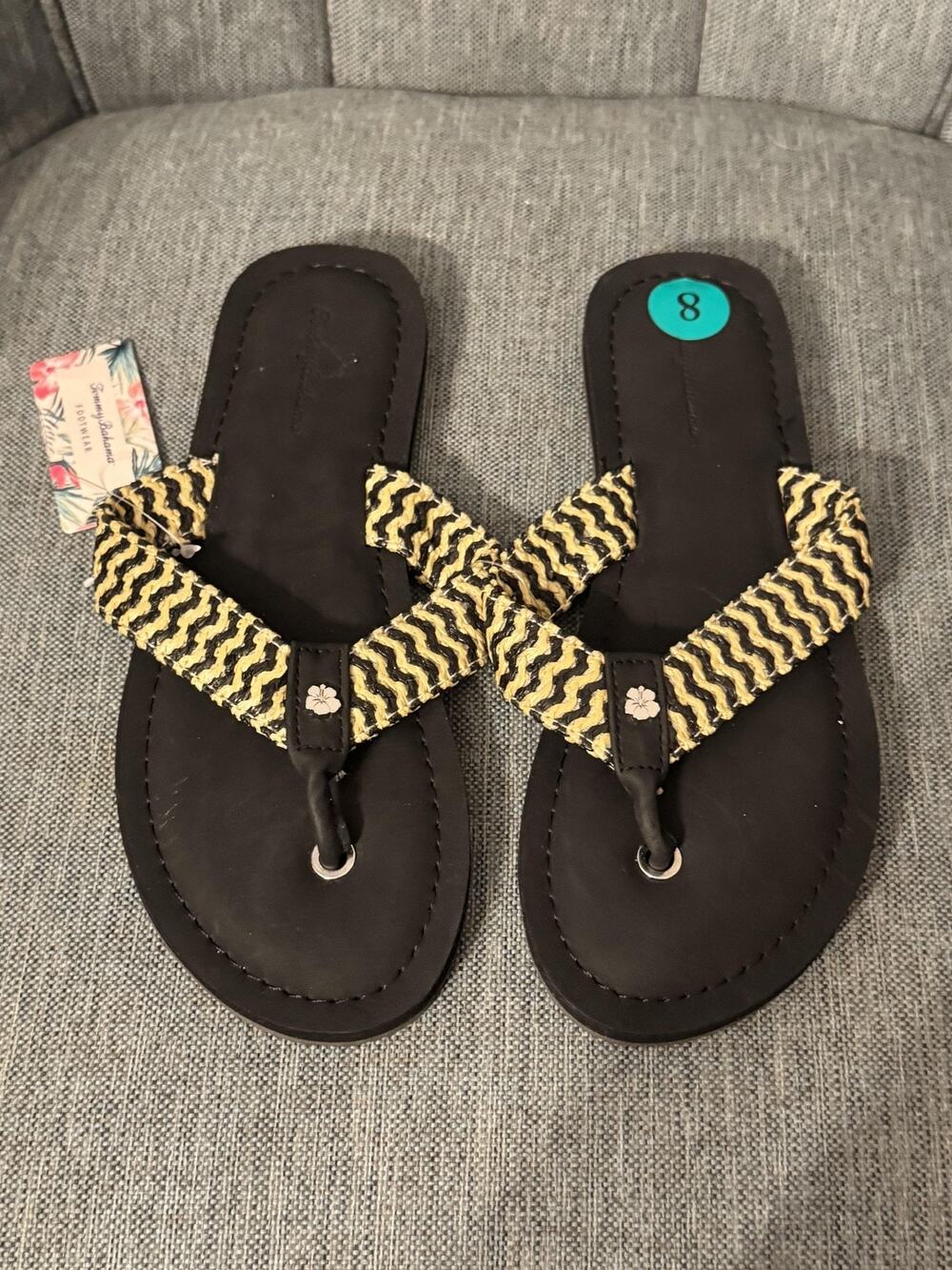 Tommy Bahama Sandals Womens Size 8 Black Chevron Thong Flip Flops Slip Resistant